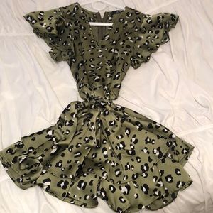Quiz green leopard print flowy romper